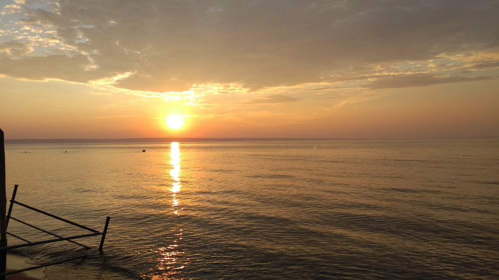 Где классно отдохнуть на Волге: 7 лучших глэмпингов у воды для поездки на машине
