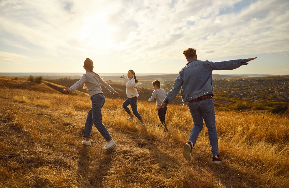 Куда поехать с детьми на выходные из Москвы: лучшие маршруты по России