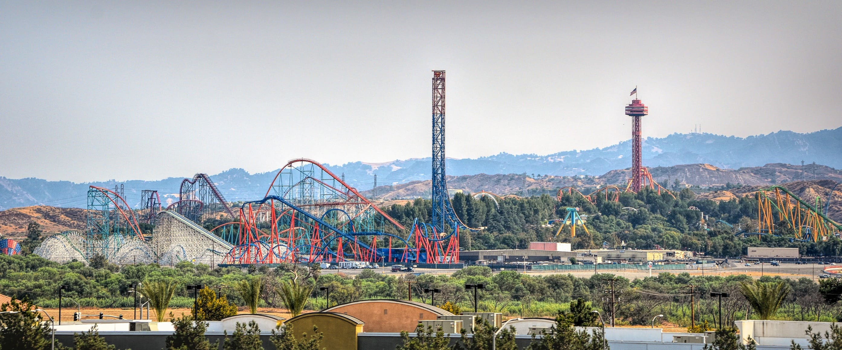 Самые лучшие парки развлечений в мире - Six Flags Magic Mountain