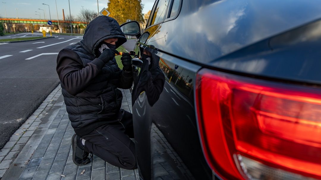 Самые угоняемые автомобили в России в 2025 году – как защититься и что даёт каско